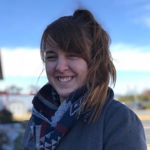 Meet your Posher, Courtney